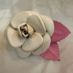 CHANEL Leather Camellia Brooch in White and with Pink leaves